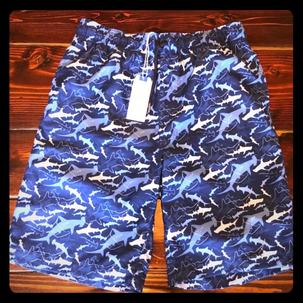 Southern tide hammer head shark print swim trunks